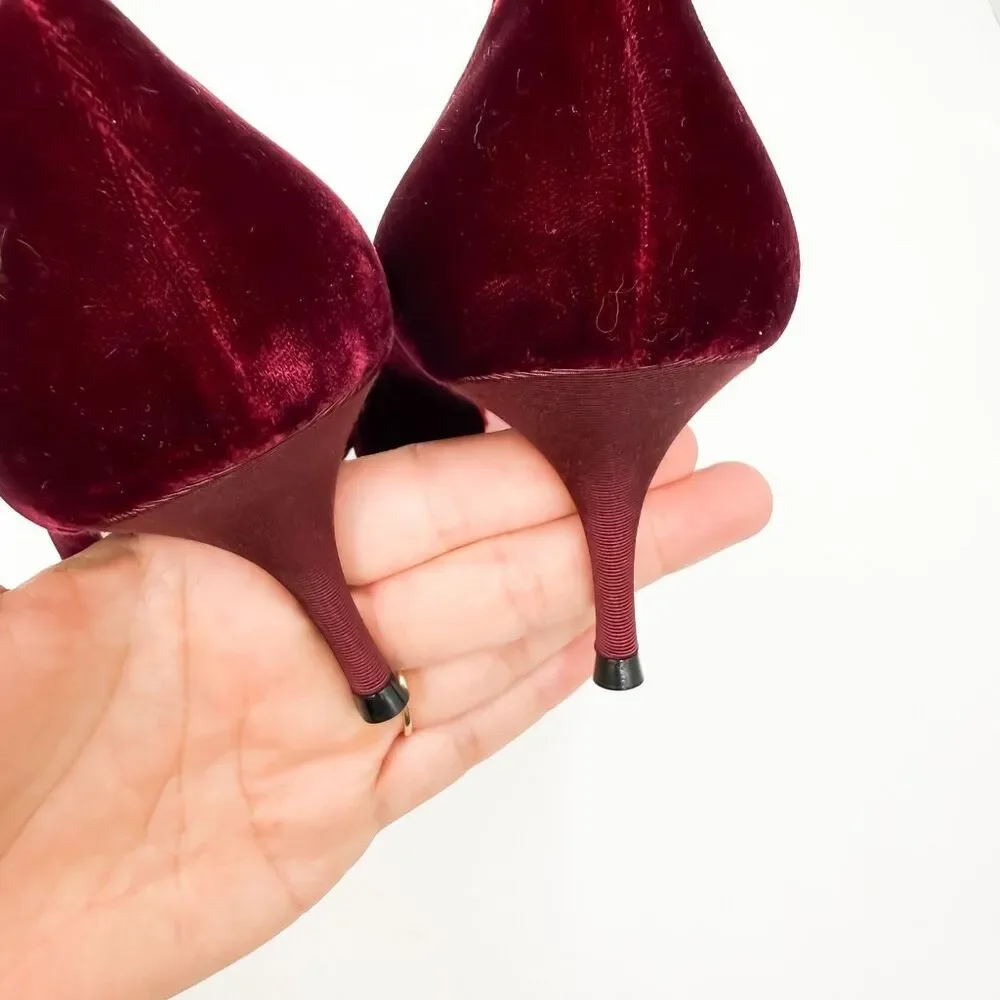 Christian Louboutin Velvet Madame Menule Bow Pumps Kitten Heel EU 38.5 US 8.5